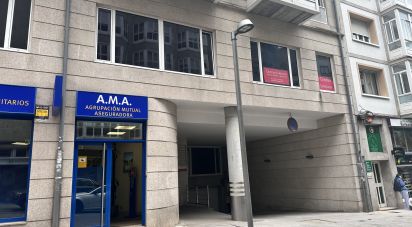 Parking of 9 m² in Santiago de Compostela (15701)