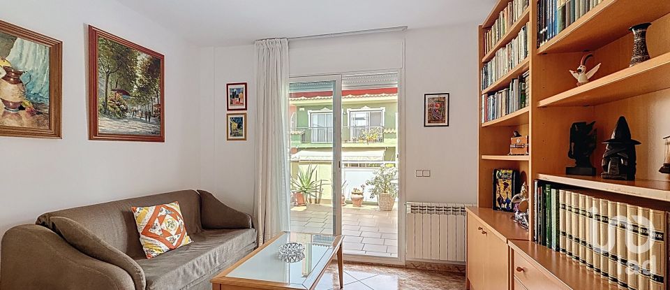 House 5 bedrooms of 400 m² in Pineda de Mar (08397)