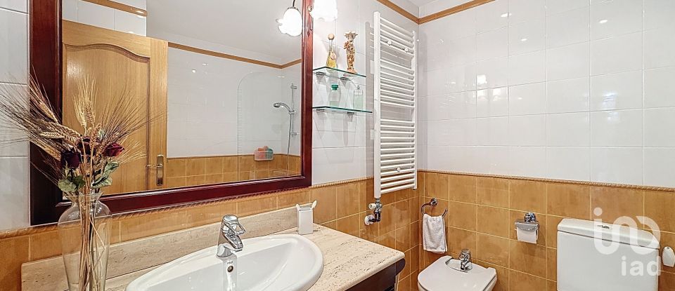 House 5 bedrooms of 400 m² in Pineda de Mar (08397)