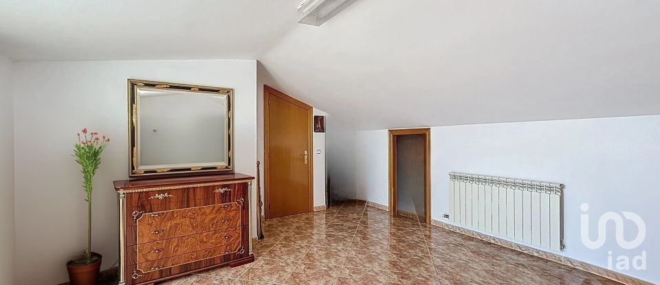 House 5 bedrooms of 400 m² in Pineda de Mar (08397)