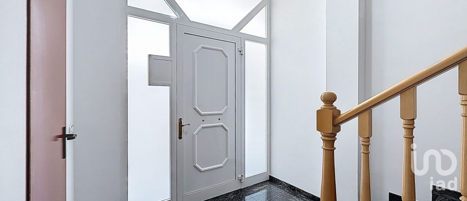 House 5 bedrooms of 400 m² in Pineda de Mar (08397)