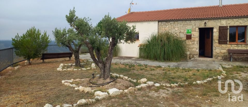 Lodge 3 bedrooms of 200 m² in Mequinenza (50170)