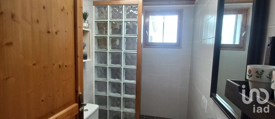 Lodge 3 bedrooms of 200 m² in Mequinenza (50170)