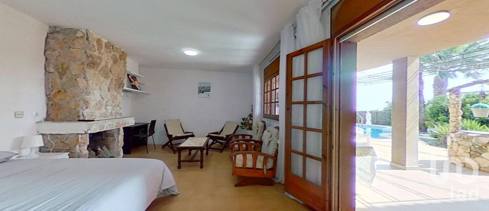 Casa 4 habitaciones de 345 m² en Urbanitzacio Creixell-Mar (43839)