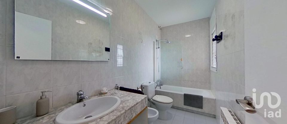 Casa 4 habitaciones de 345 m² en Urbanitzacio Creixell-Mar (43839)