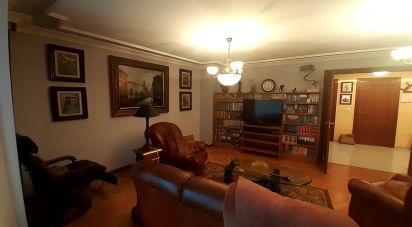 Apartment 4 bedrooms of 148 m² in La Bañeza (24750)