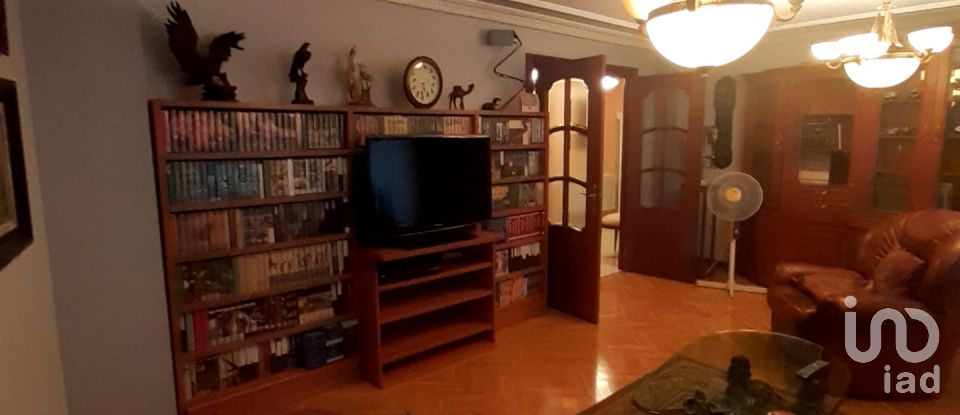 Apartment 4 bedrooms of 148 m² in La Bañeza (24750)