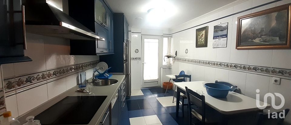 Apartment 4 bedrooms of 148 m² in La Bañeza (24750)