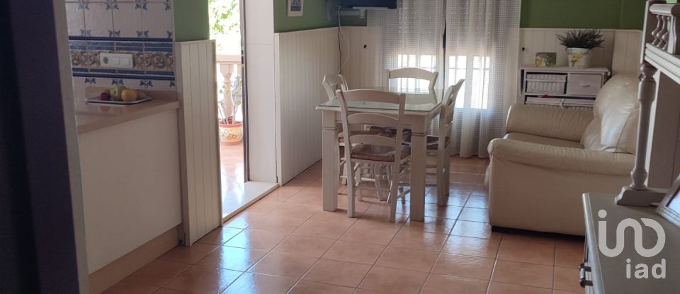 House 3 bedrooms of 361 m² in Cañada Rosal (41439)