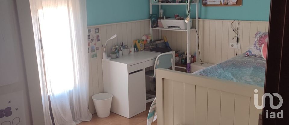 House 3 bedrooms of 361 m² in Cañada Rosal (41439)