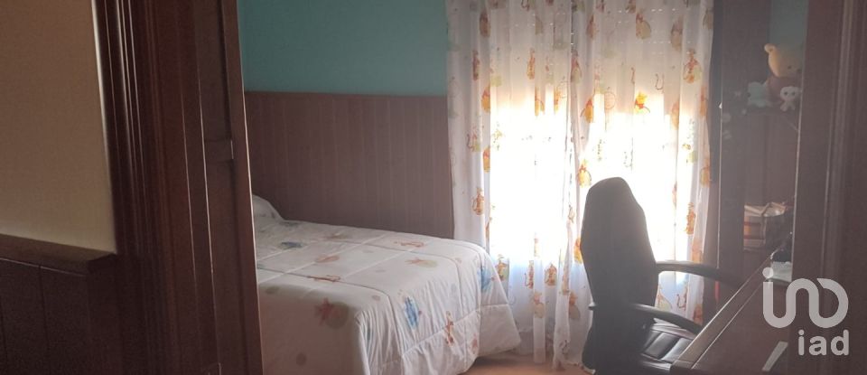 House 3 bedrooms of 361 m² in Cañada Rosal (41439)