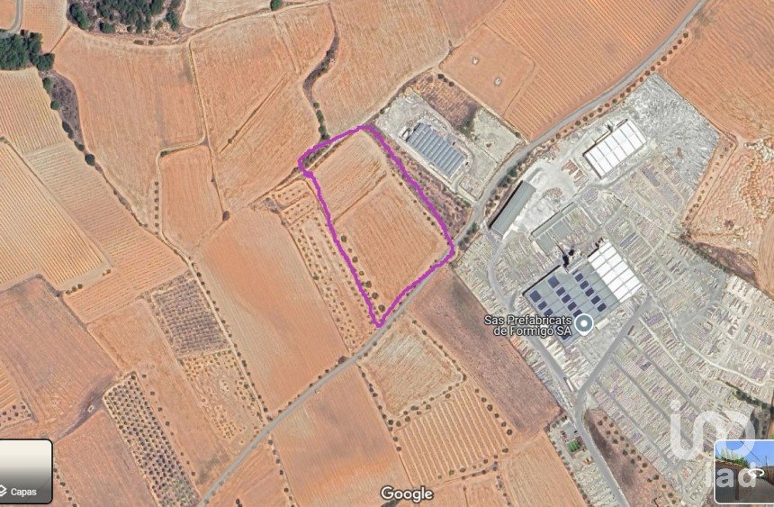 Land of 10,070 m² in Pira (43423)