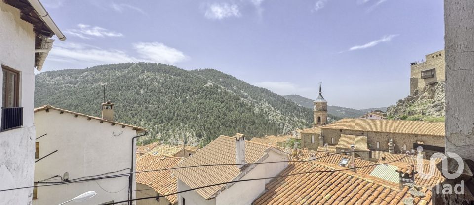 Maison de ville 7 chambres de 130 m² à Alcalá de la Selva (44432)