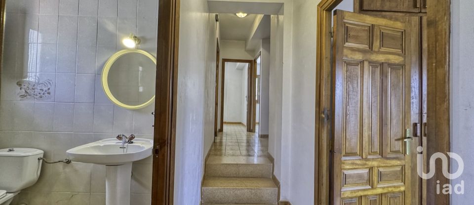 Maison de ville 7 chambres de 130 m² à Alcalá de la Selva (44432)