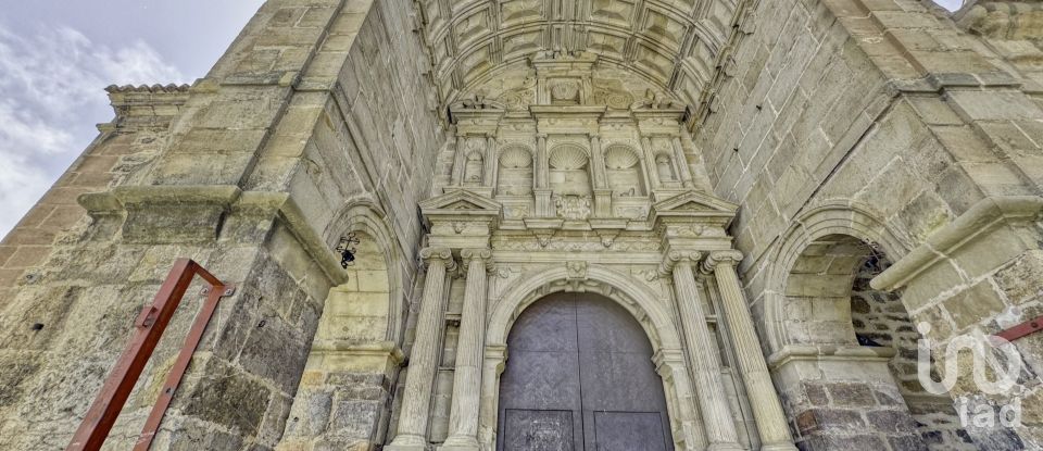 Maison de ville 7 chambres de 130 m² à Alcalá de la Selva (44432)