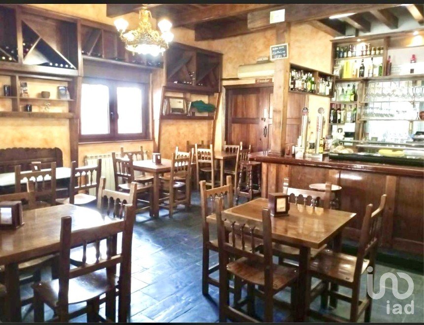 Bar of 150 m² in San Miguel del Camino (24391)