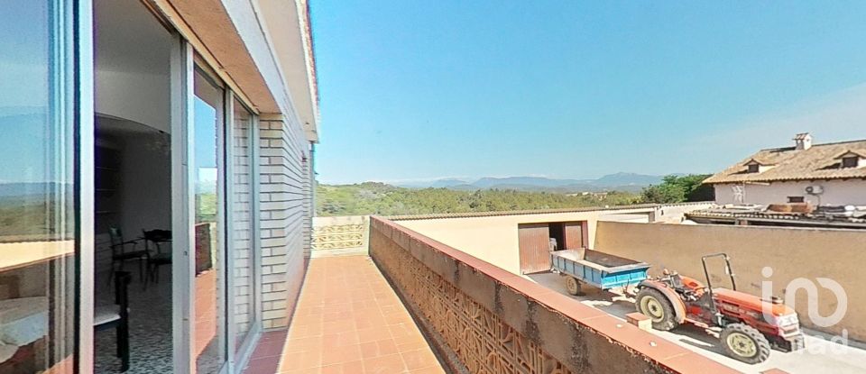 Casa 4 habitaciones de 365 m² en El Molar (43736)