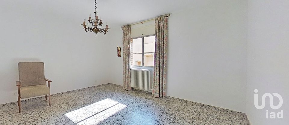 Casa 4 habitaciones de 365 m² en El Molar (43736)