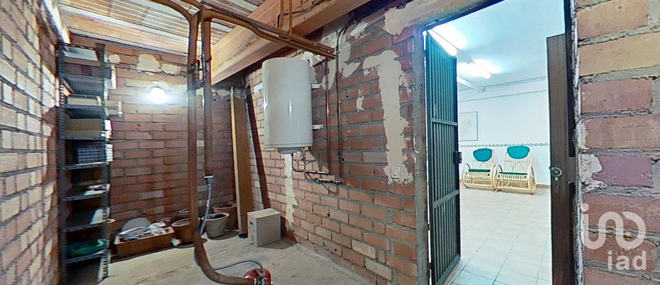 Casa 4 habitaciones de 365 m² en El Molar (43736)