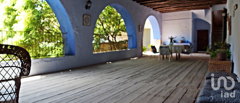 Casa señorial 12 habitaciones de 2.062 m² en Torroella de Montgrí (17257)