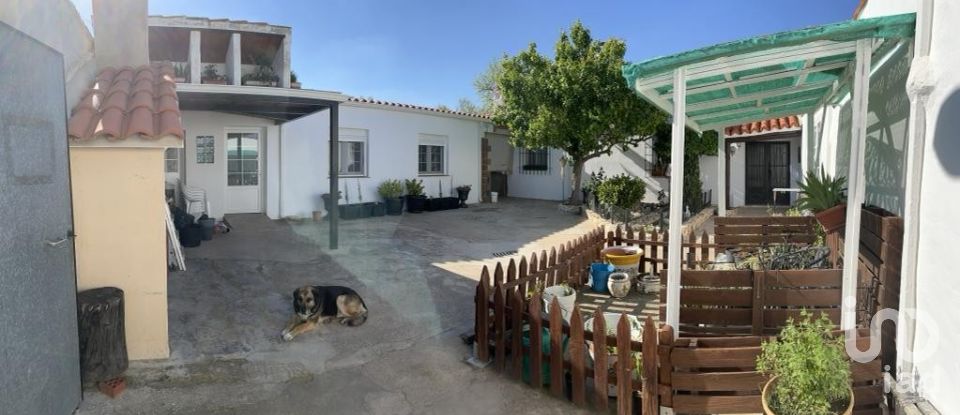 Lodge 6 bedrooms of 170 m² in Alcázar de San Juan (13600)