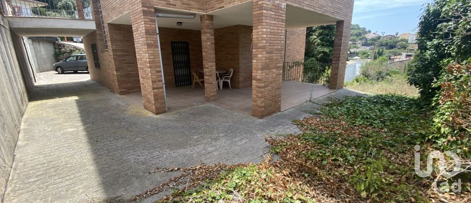 Casa 3 habitacions de 269 m² a Sant Fost de Campsentelles (08105)