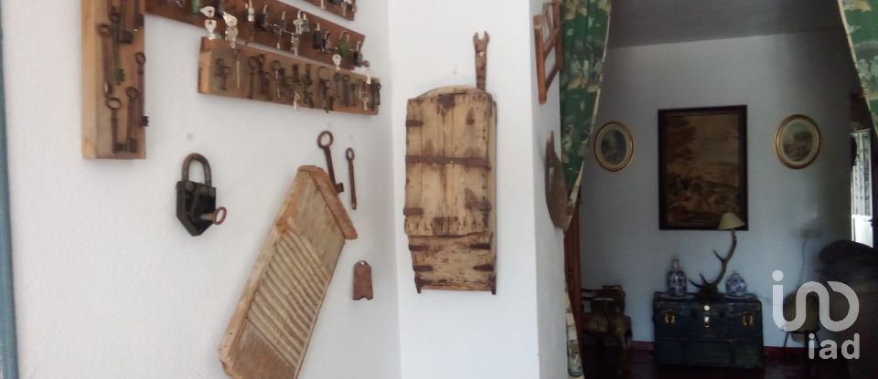 Casa 5 habitacions de 333 m² a Malcocinado (06928)