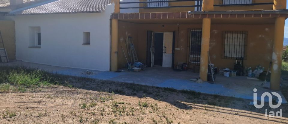 Casa rústica 3 habitaciones de 120 m² en Alcanara (30813)