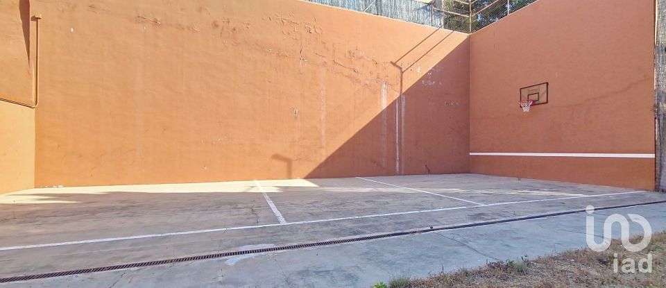 Casa 7 habitacions de 675 m² a Badalona (08916)