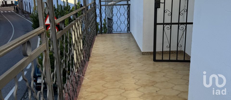 Cottage 4 bedrooms of 658 m² in Cala (21270)