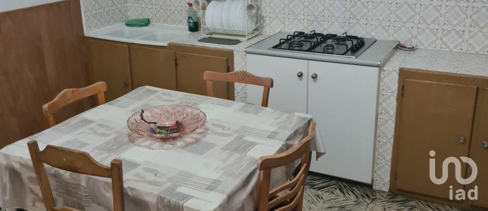 Casa rústica 5 habitaciones de 130 m² en Alcanara (30813)