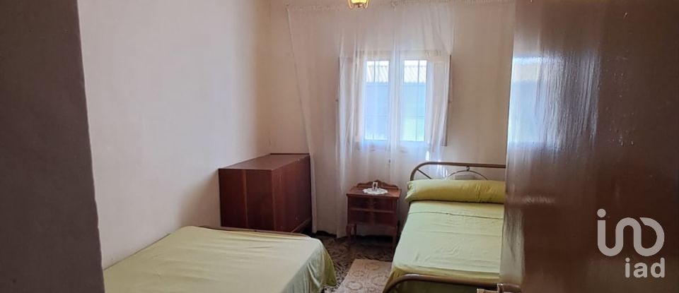 Casa rústica 5 habitaciones de 130 m² en Alcanara (30813)