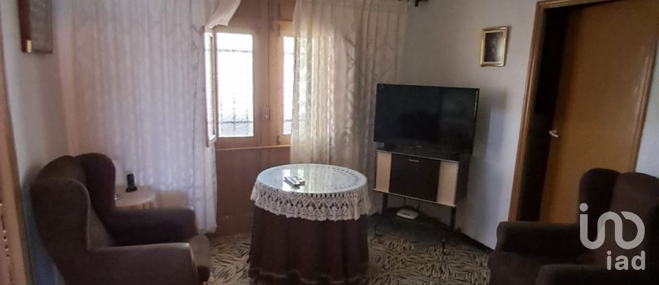 Casa rústica 5 habitaciones de 130 m² en Alcanara (30813)