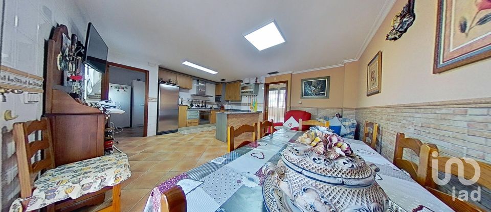 Chalet 5 habitaciones de 477 m² en Correntias Medias (03321)