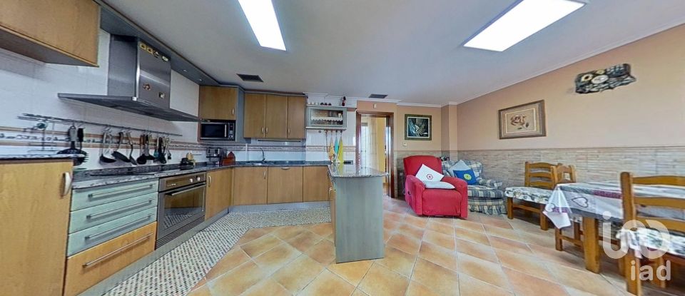 Chalet 5 habitaciones de 477 m² en Correntias Medias (03321)