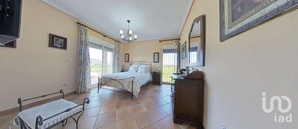 Chalet 5 habitaciones de 477 m² en Correntias Medias (03321)