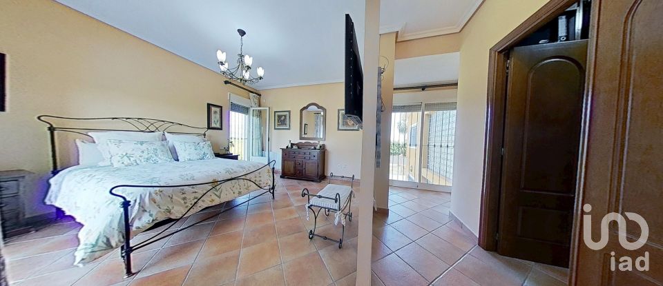 Chalet 5 habitaciones de 477 m² en Correntias Medias (03321)