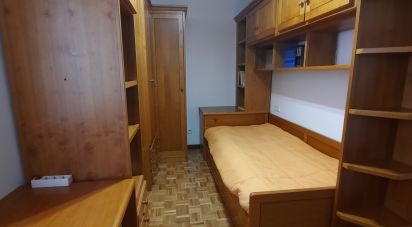 Apartment 5 bedrooms of 88 m² in León (24004)