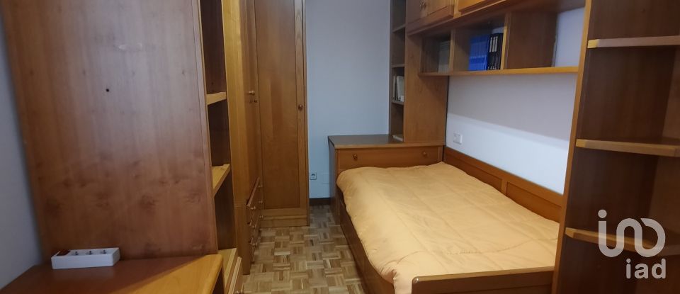 Appartement 5 chambres de 88 m² à León (24004)