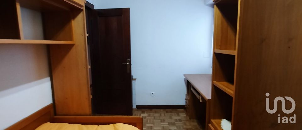 Appartement 5 chambres de 88 m² à León (24004)