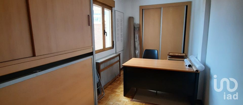 Appartement 5 chambres de 88 m² à León (24004)