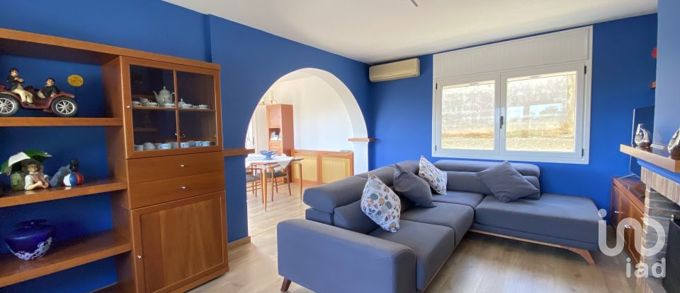 House 4 bedrooms of 210 m² in Rubí (08191)