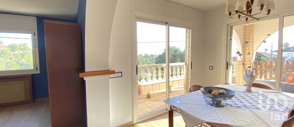 House 4 bedrooms of 210 m² in Rubí (08191)