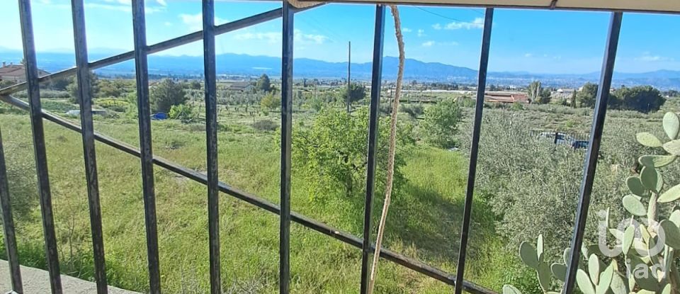 House 4 bedrooms of 140 m² in Purias (30813)