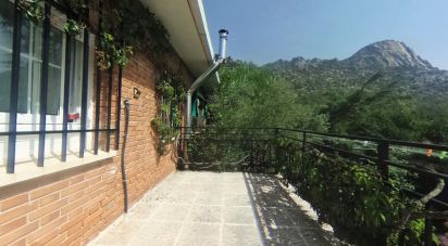 Apartment in house 6 bedrooms of 272 m² in La Cabrera (28751)