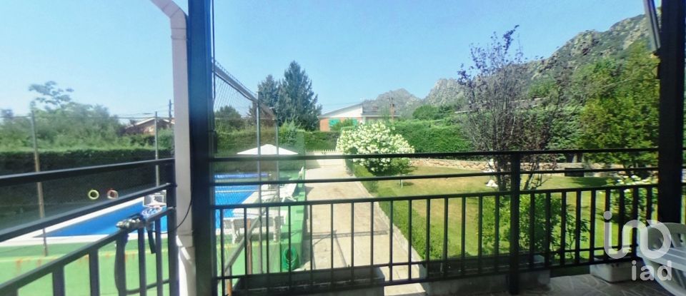 Apartment in house  6 bedrooms of 272 m² in La Cabrera (28751)