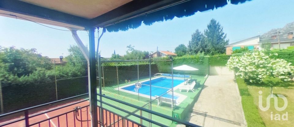 Apartment in house  6 bedrooms of 272 m² in La Cabrera (28751)