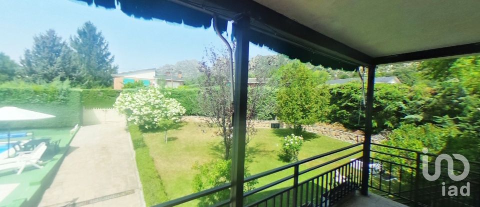 Apartment in house  6 bedrooms of 272 m² in La Cabrera (28751)