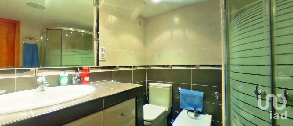 Apartment in house  6 bedrooms of 272 m² in La Cabrera (28751)