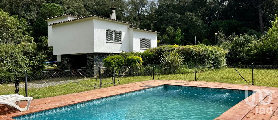 Apartment in house  4 bedrooms of 117 m² in Canyamars (08318)